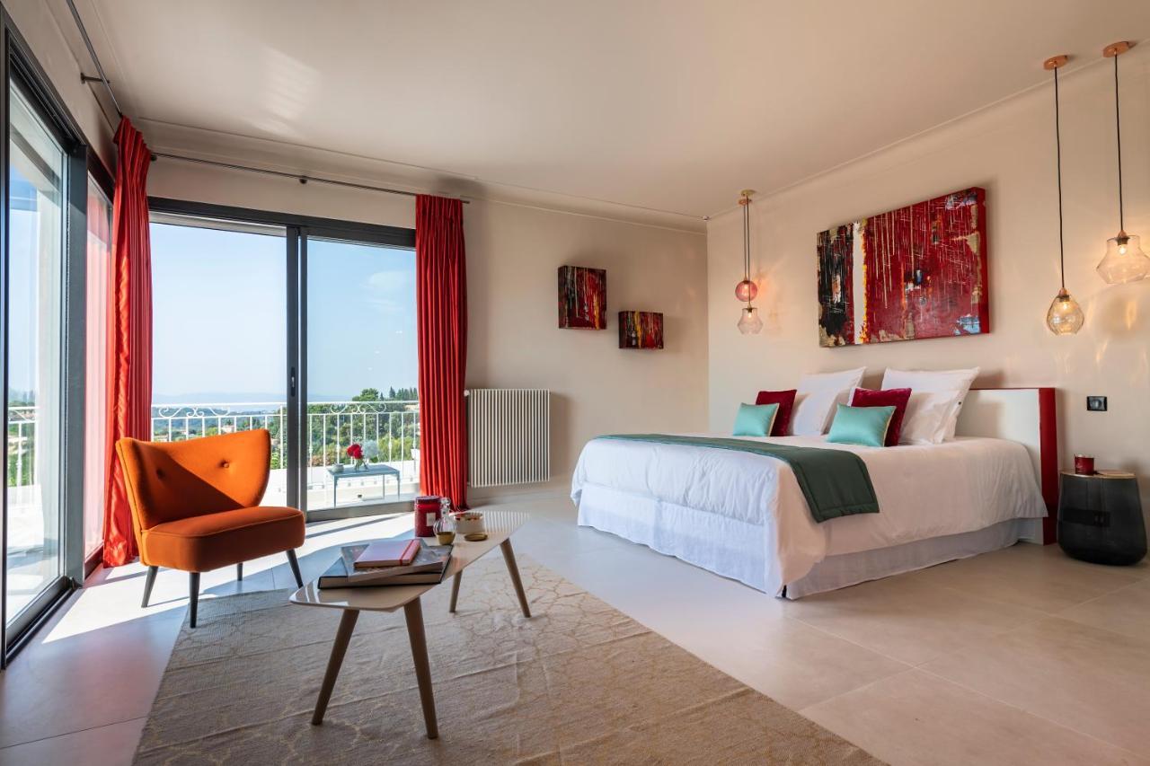 Bed and Breakfast Terre De Reve Le Rouret Exterior foto